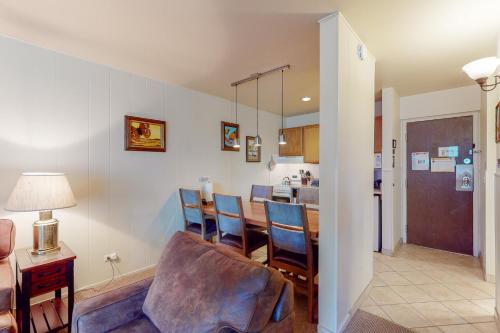 Life at the lodge - image 2
