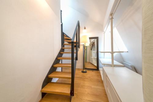 Nobles Apartments 3