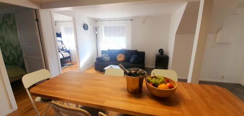 Bergen Apartment with Fjord View in Ytrebygda