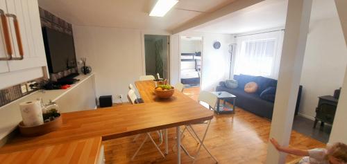 Bergen Apartment with Fjord View in Ytrebygda