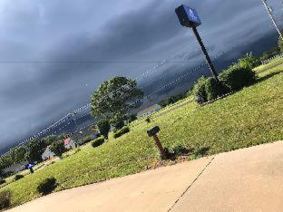 Pinckneyville Inn and Suites detail