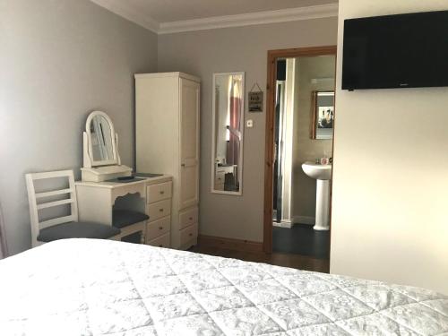 Grove Lodge B&B - image 7