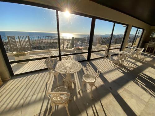 Maui Surfer's House Sea view Caparica Beach House