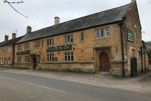 The Fleur-De-Lis Hotel