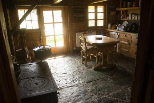 Reine des Aravis - chalet isolé - Location, gîte - Flumet