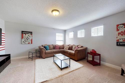 Richard & Sarah's Solterra Resort Vacation Home - image 4