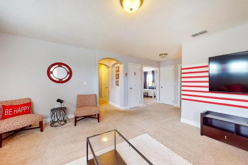 Richard & Sarah's Solterra Resort Vacation Home - image 6