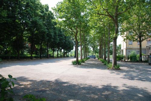 Hotel Olimpic – Castel Maggiore, KY