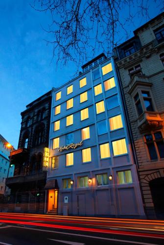 Centro Hotel Royal - image 4