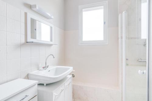 Baño, Bocage in Madeleine-Saint-Leonard