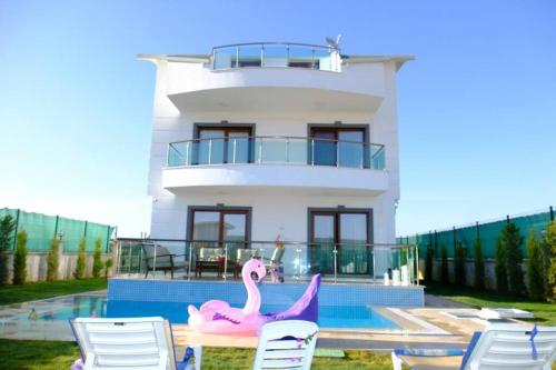KARDELEN VILLA