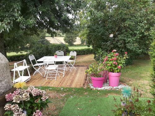 La Palatine chambre chez l habitant à 20 mn de Rodez (La Palatine chambre chez l habitant a 20 mn de Rodez) in Cassagnes-Begonhes