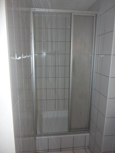 Buch-Ein-Bett Hostel - image 11