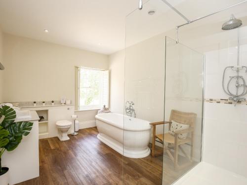 Shifford Manor Farm - image 4