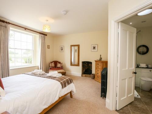 Shifford Manor Farm - image 13