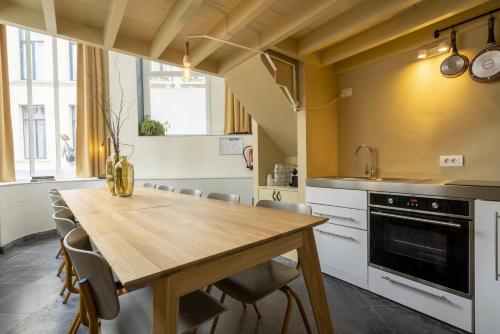 Shway60 Family House – Antwerp, DC