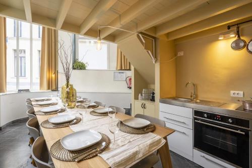 Shway60 Family House – Antwerp, DC