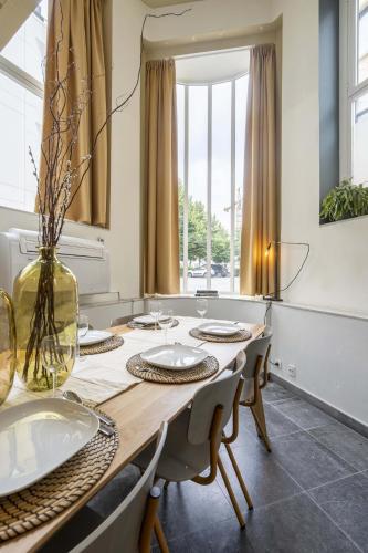 Shway60 Family House – Antwerp, DC