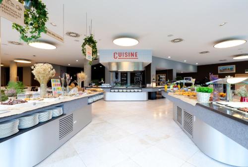 Hotel Gran Bilbao - image 4