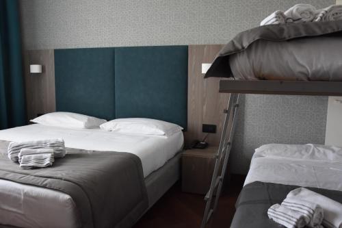 Hotel Motel Prestige - image 8