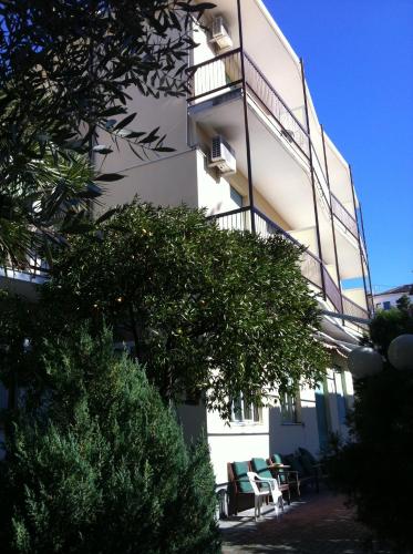 Hotel Villa Gloria - 출입구
