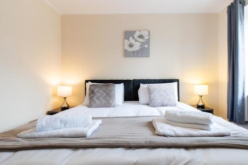 1-bedroom apartment with balcony, Hoddesdon 2