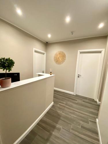 4 Vatican Rooms near Embassy of the Philippines