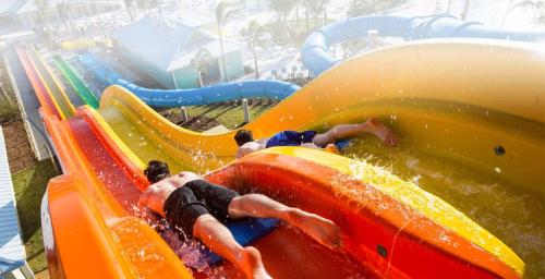 Home With Private Pool & Waterpark Near Disney! - main image