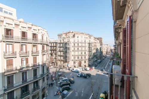 Three-Bedroom Apartment - Valencia, 306 image 2