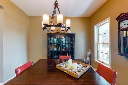 Lavender Bay Breezes - Private Bay Beach Community in East Marion, USA