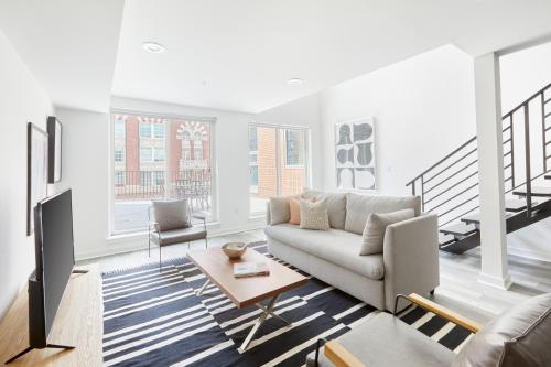 Sonder at 655 Lofts - image 14