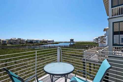 It Doesn't Get Any Better at Destin Pointe - image 3