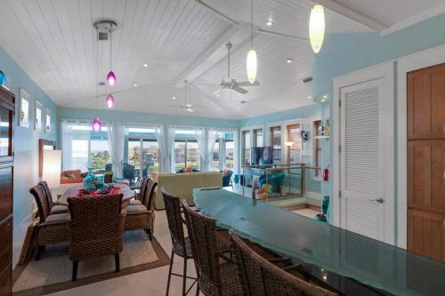 It Doesn't Get Any Better at Destin Pointe - image 8