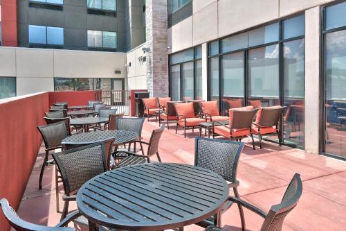 Holiday Inn Express & Suites - Albuquerque East, an IHG Hotel