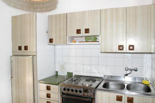 Apartments with a parking space Metajna Pag - 4121 - image 5