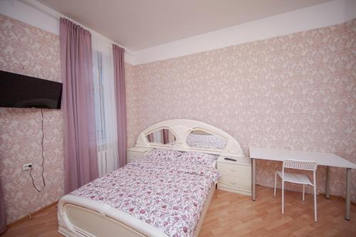 Stay Together 4BR Apartment - image 4