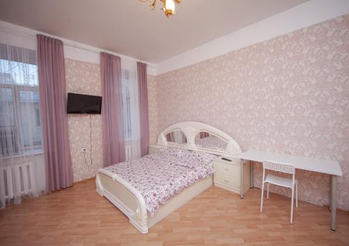 Stay Together 4BR Apartment - image 5