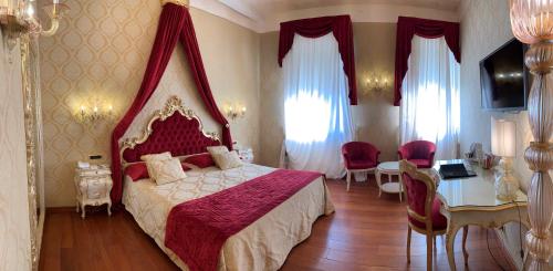 Hotel Savoia & Jolanda