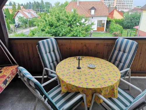 Karos Central Apartmanhaz in Zalakaros