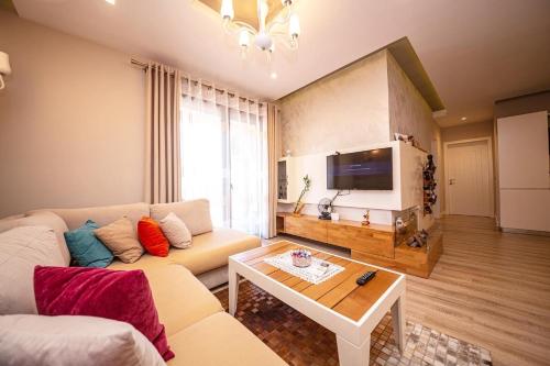 Milestone Deluxe Apartment Tirana