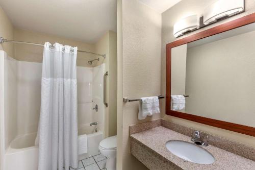 Comfort Inn & Suites Greeley