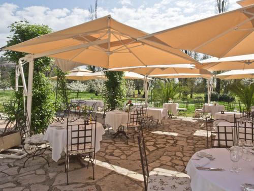 Hotel-Restaurant Le Moulin De La Camandoule 4