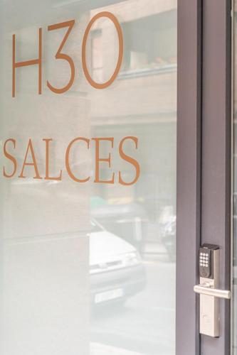 Pension H30 SALCES Self check in Licencia HBI01292 in 烏里瓦里