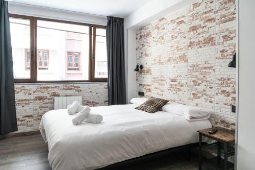 Pension H30 SALCES Self check in Licencia HBI01292 in 烏里瓦里