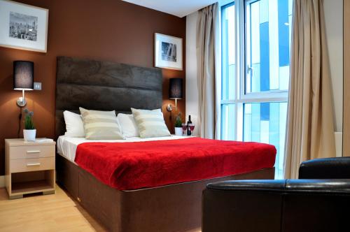 London City Apartments, , London