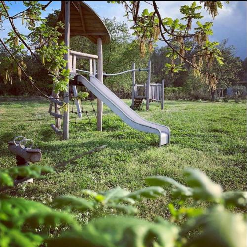 COTTAGE LES PIEDS DANS L'EAU