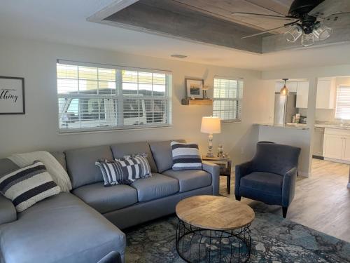Island House Beach Resort 16 - image 4
