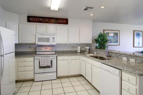 Grand Caribbean 4001 condo - image 4