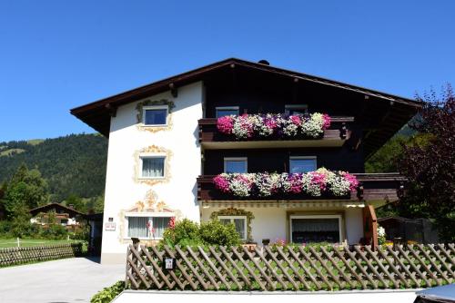  Haus Bergblick, Pension in Walchsee