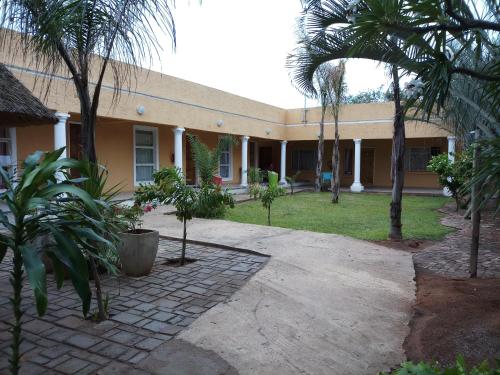 Exterior view, Bonjour Inn Palapye in Palapye
